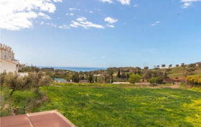 Amazing home in Nerja with Outdoor swimming pool, WiFi and 2 Bedrooms